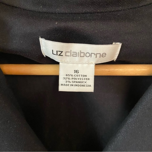 Liz Claiborne Fit & Flare Belted Dress Size 16 Black Button Front Career Classic - Picture 8 of 8